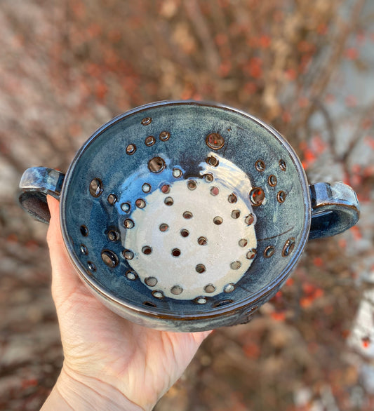 Colander / Berry Bowl